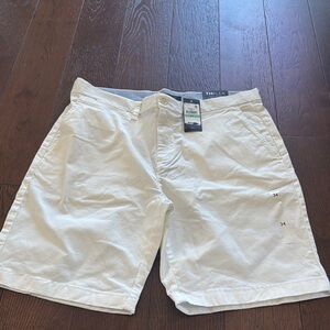 Tommy Hilfiger. Men’s, white, THFLex shorts.  NWT.